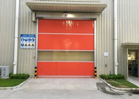 塘沽天津快速門哪家好？車間廠房大門必備！【廣州奇翔】
